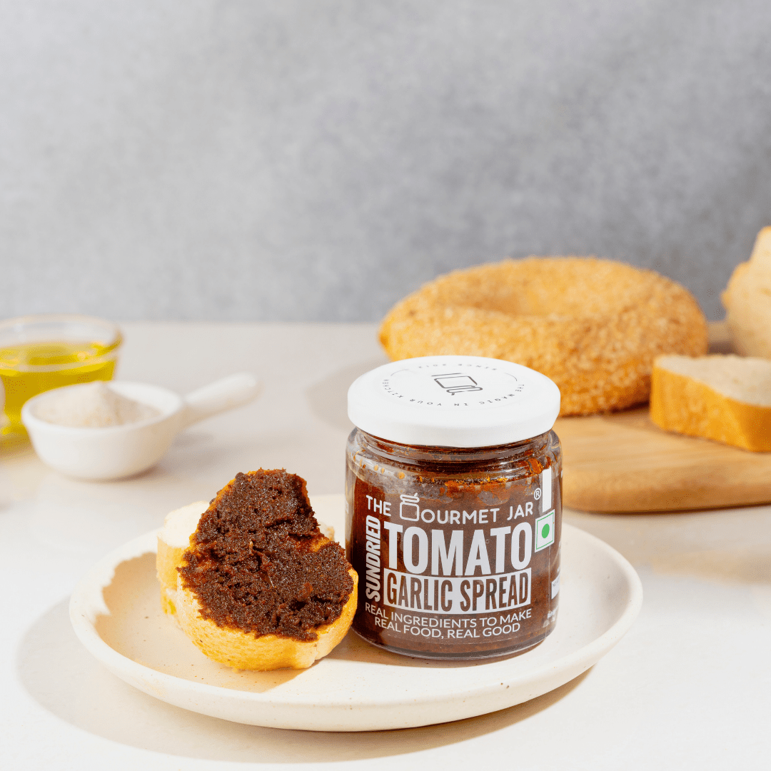 Sundried Tomato Garlic Spread - The Gourmet Jar - Freshmills